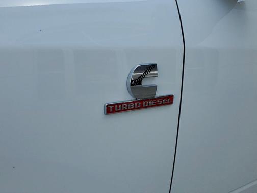 2025 RAM 3500 Tradesman Crew Cab 4x4 8' Box