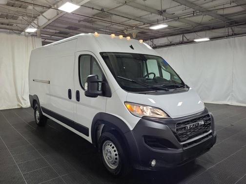2025 RAM ProMaster 2500 Tradesman