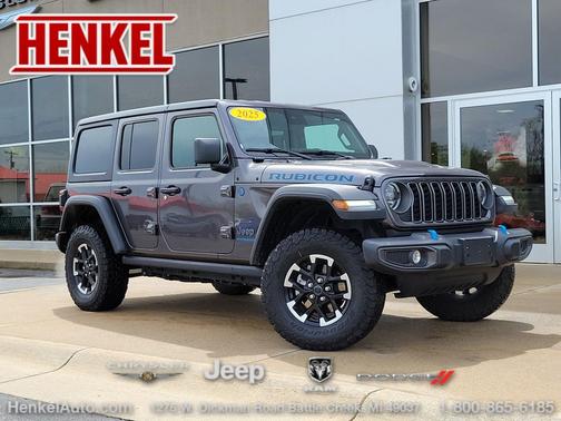Granite Crystal Metallic Clearcoat 2025 Jeep Wrangler 4xe Rubicon