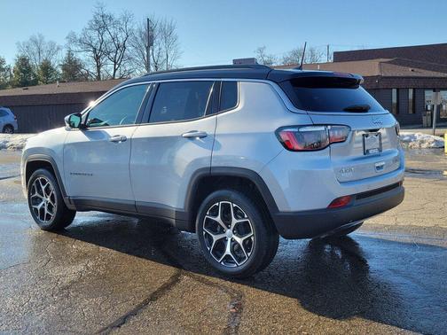 2024 Jeep Compass Limited