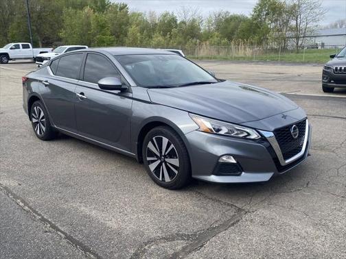 2021 Nissan Altima 2.5 SV