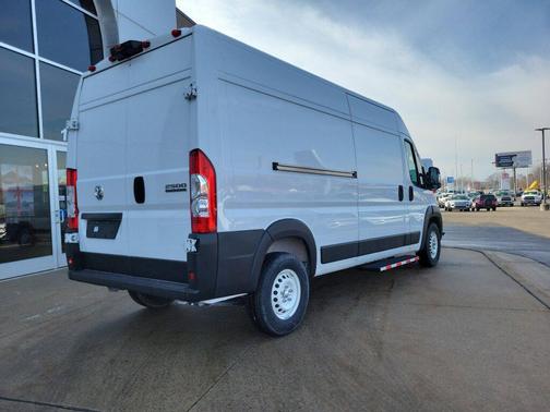2025 RAM ProMaster 2500 Tradesman