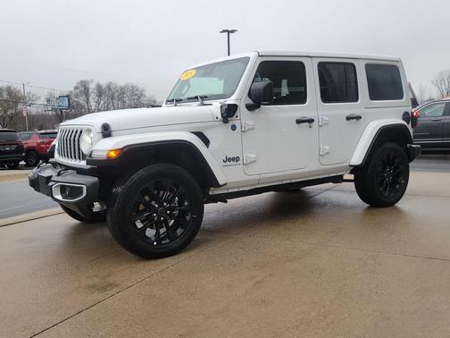 Bright White Clearcoat 2025 Jeep Wrangler 4xe Sahara
