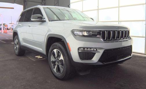 Silver Zynith 2022 Jeep Grand Cherokee 4xe Base
