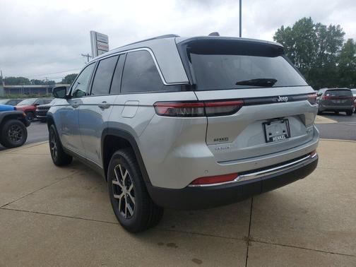 2025 Jeep Grand Cherokee Limited X