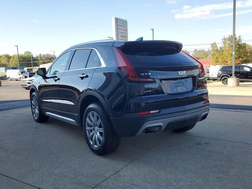 2020 Cadillac XT4 Premium Luxury
