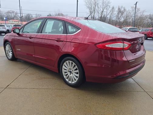 2015 Ford Fusion Hybrid SE