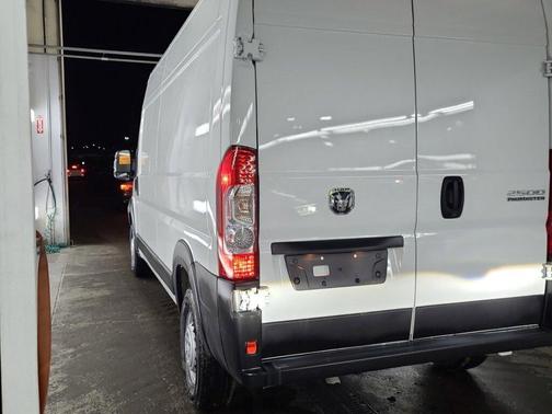 2025 RAM ProMaster 2500 Tradesman