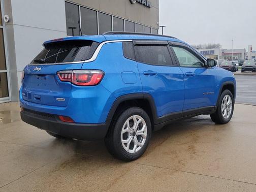 Hydro Blue Pearlcoat 2025 Jeep Compass Latitude