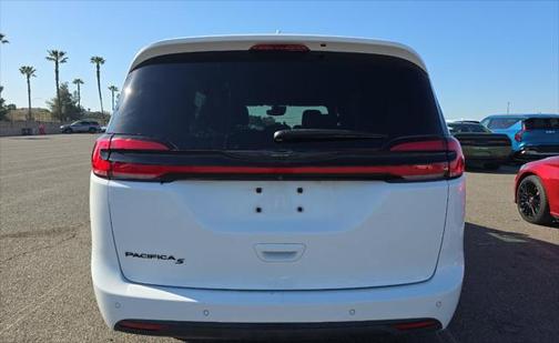 2021 Chrysler Pacifica Touring