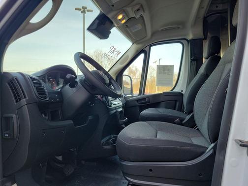 2025 RAM ProMaster 2500 Tradesman