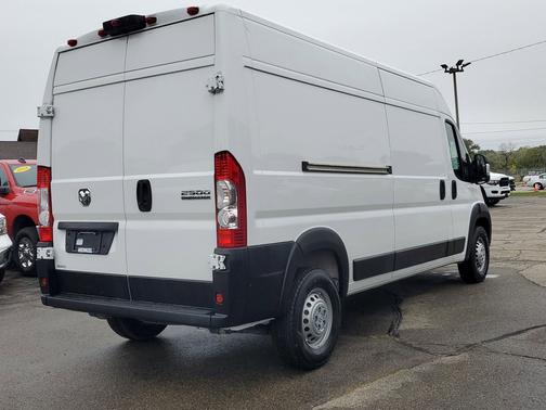 2025 RAM ProMaster 2500 Tradesman