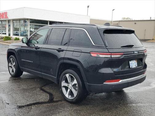 2024 Jeep Grand Cherokee 4xe Base