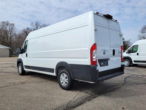 Bright White Clearcoat 2025 RAM ProMaster 3500 High Roof