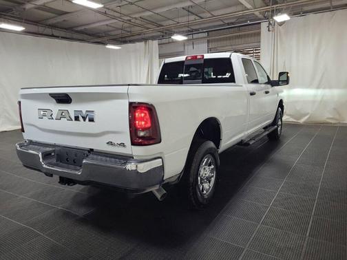 2025 RAM 2500 Tradesman Crew Cab 4x4 8' Box