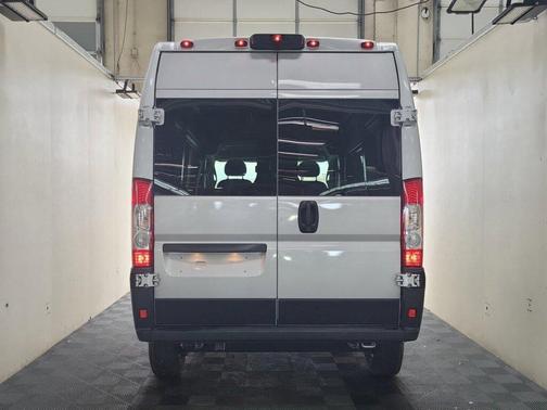 2025 RAM ProMaster 1500 Base