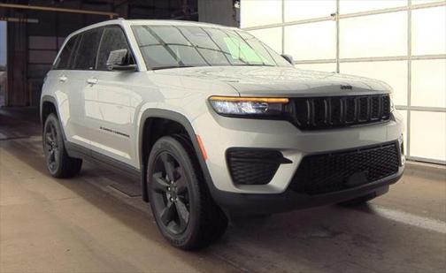 2024 Jeep Grand Cherokee Altitude