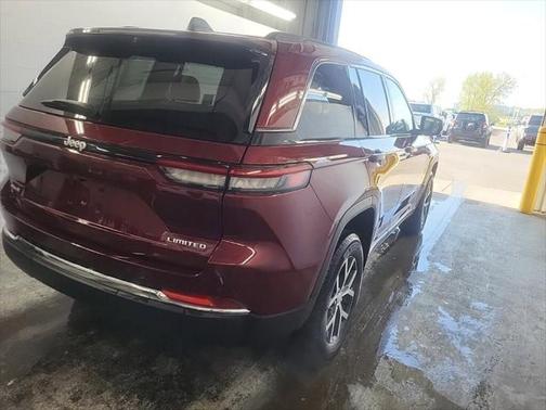 2024 Jeep Grand Cherokee Limited X