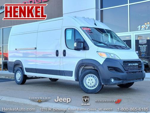 Bright White Clearcoat 2025 RAM ProMaster 2500 Tradesman