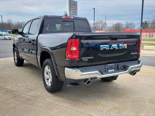 2025 RAM 1500 Big Horn/Lone Star