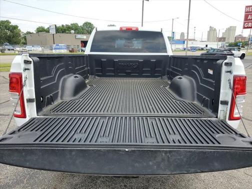 2022 RAM 2500 Tradesman Crew Cab 4x4 8' Box