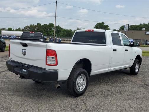 2022 RAM 2500 Tradesman Crew Cab 4x4 8' Box