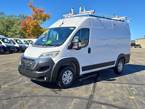2025 RAM ProMaster 1500 Base
