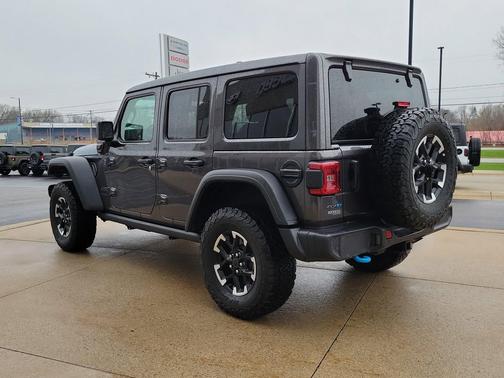 Granite Crystal Metallic Clearcoat 2025 Jeep Wrangler 4xe Rubicon