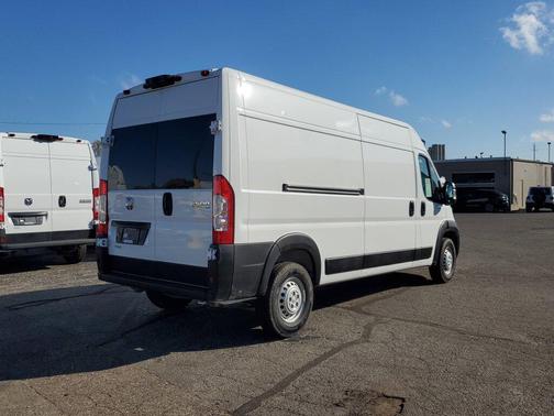 2025 RAM ProMaster 2500 Tradesman