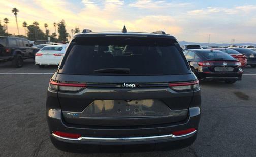 2022 Jeep Grand Cherokee 4xe Base