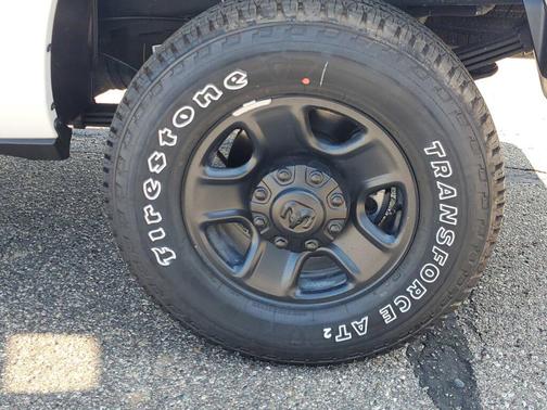 2025 RAM 3500 Tradesman Regular Cab 4x4 8' Box