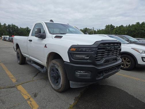 2025 RAM 3500 Tradesman Regular Cab 4x4 8' Box