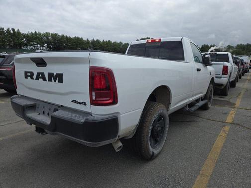 2025 RAM 3500 Tradesman Regular Cab 4x4 8' Box