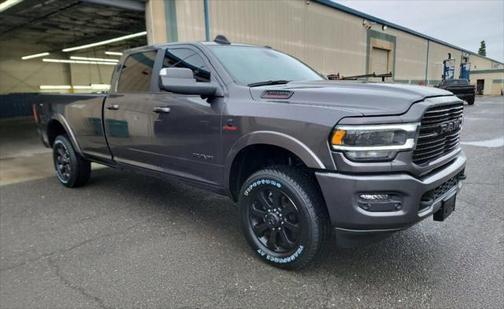 2021 RAM 3500 Laramie Crew Cab 4x4 8' Box