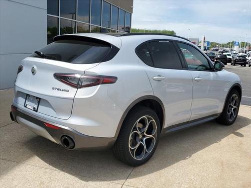 2024 Alfa Romeo Stelvio Ti