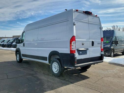 2025 RAM ProMaster 1500 Base