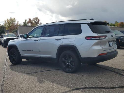 2024 Jeep Grand Cherokee L Altitude