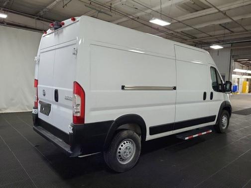 2025 RAM ProMaster 2500 Tradesman