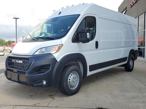 2025 RAM ProMaster 2500 Tradesman