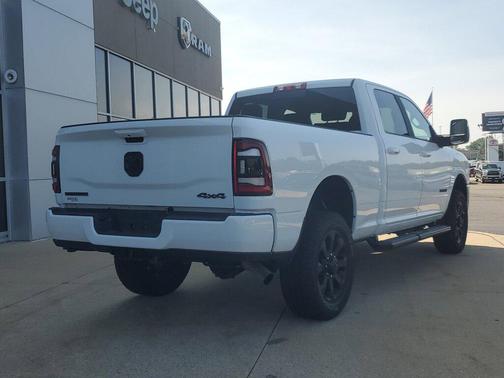 2024 RAM 2500 Big Horn Crew Cab 4x4 6'4' Box