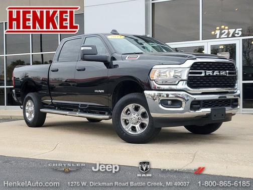 2024 RAM 2500 Big Horn Crew Cab 4x4 6'4' Box