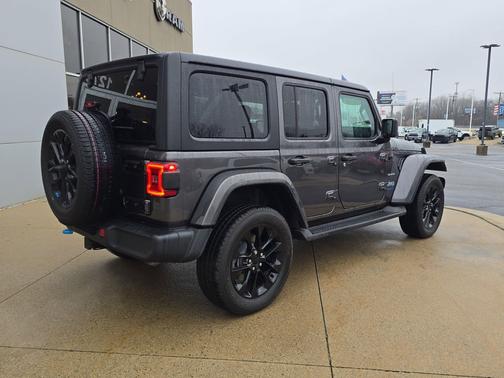 2023 Jeep Wrangler 4xe Sahara