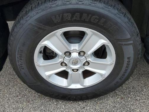 2018 Toyota Sequoia SR5