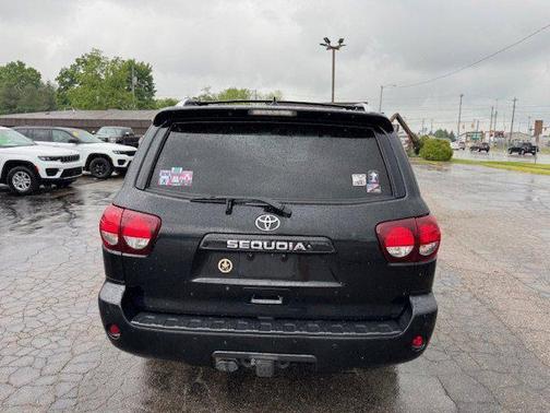 2018 Toyota Sequoia SR5