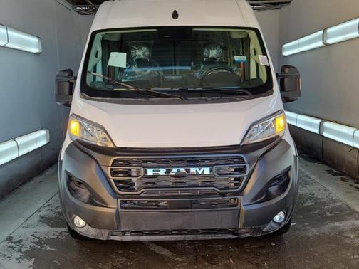 2025 RAM ProMaster 2500 Tradesman
