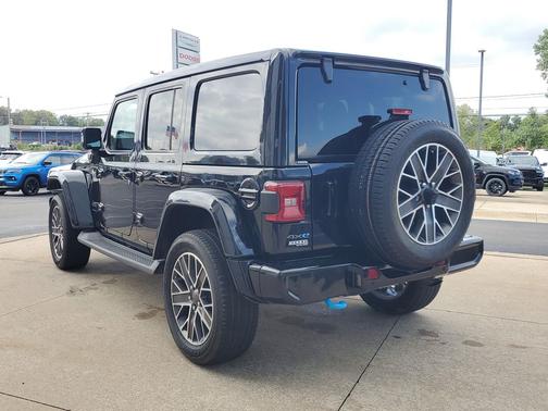 2023 Jeep Wrangler 4xe Sahara High Altitude