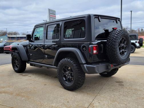 Black Clear-Coat Exterior Paint 2026 Jeep Wrangler Willys