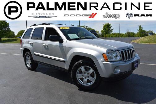 Bright Silver Metallic Clearcoat 2007 Jeep Grand Cherokee Laredo