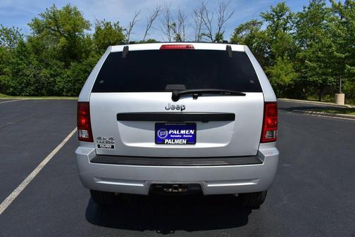 Bright Silver Metallic Clearcoat 2007 Jeep Grand Cherokee Laredo