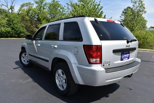 Bright Silver Metallic Clearcoat 2007 Jeep Grand Cherokee Laredo